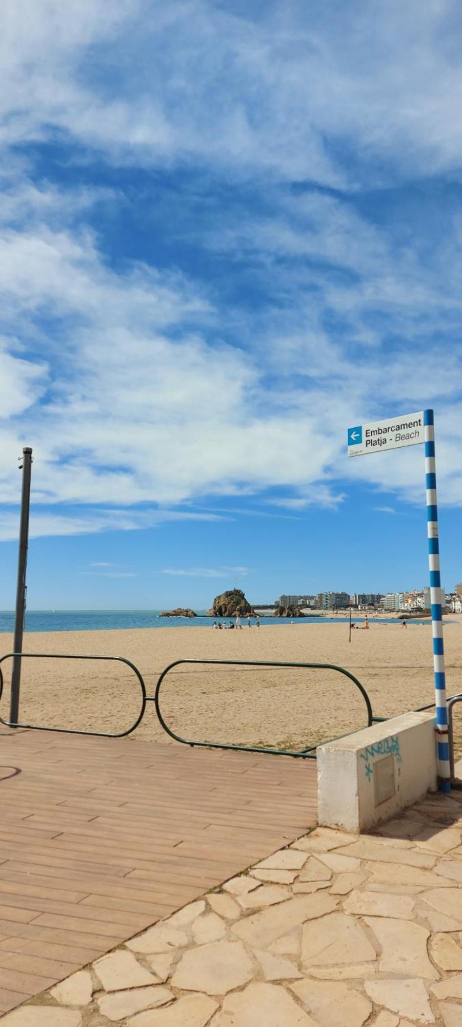 Vistes Al Mar Ideal Per Parelles I Teletreball Blanes Exterior photo