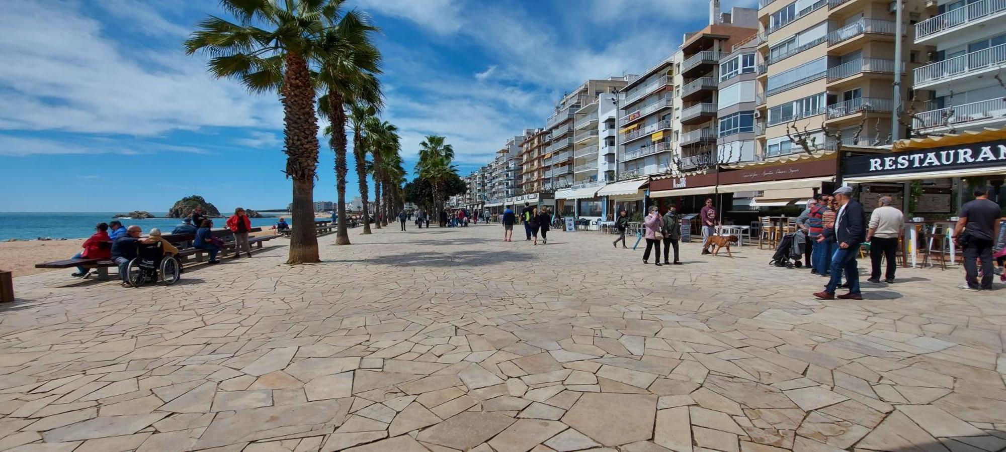 Vistes Al Mar Ideal Per Parelles I Teletreball Blanes Exterior photo