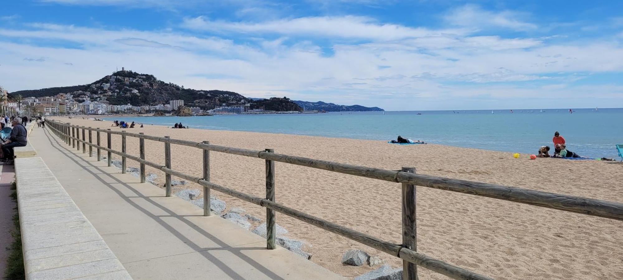 Vistes Al Mar Ideal Per Parelles I Teletreball Blanes Exterior photo